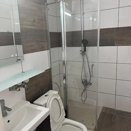 2 Zim Ebk Balkony Apartment
